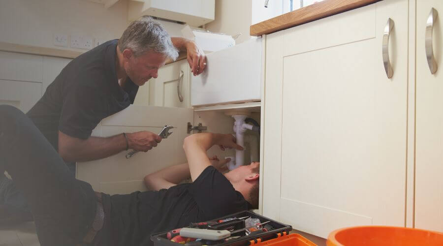 Expert burst pipe repair services in Tina, MO